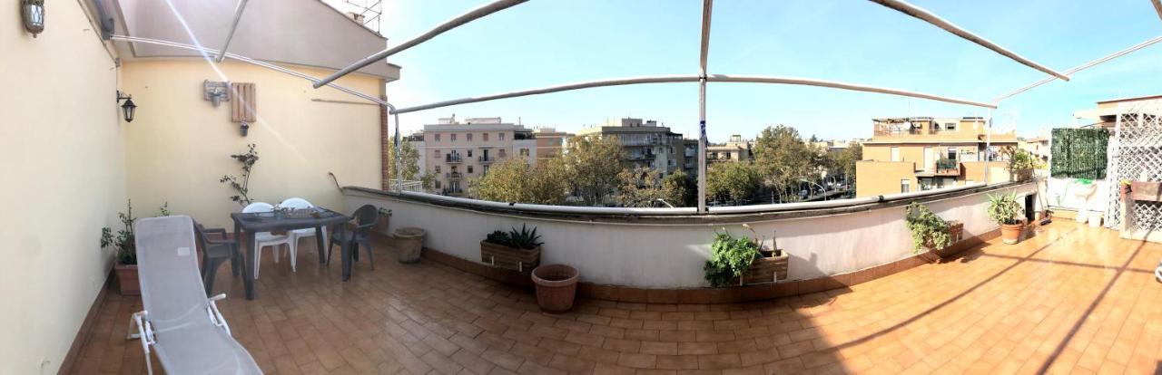 Апартаменти La Terrazza Del Sole Рим Екстер'єр фото